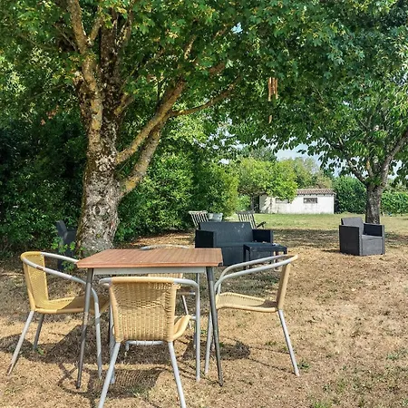 Charmant Appartement Lägenhet